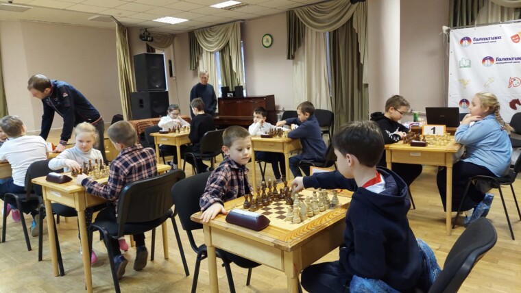 Районный турнир по шахматам "Белая ладья" прошел в филиале ПМЦ "Диалог"!